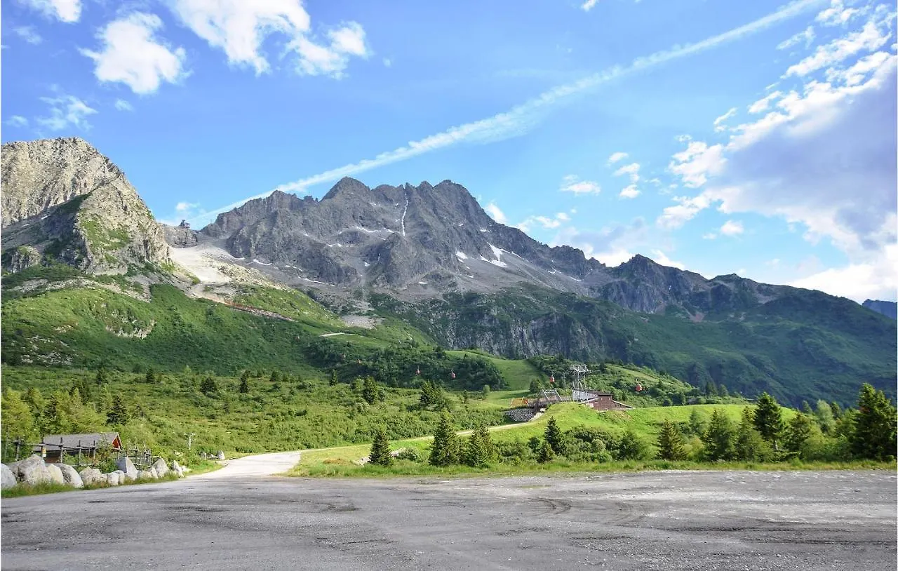 1 Bedroom Lovely Apartment In Ponte Di Legno contacts